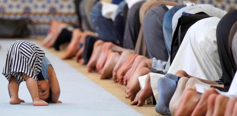 manfaat puasa dan salat tarawih